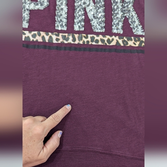 PINK Victoria's Secret Woman Burgundy Long Sleeve Tee T-Shirt Silver Sequins S - Picture 7 of 9